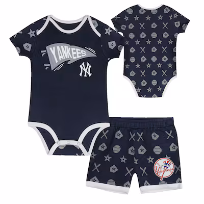 Infant New York Yankees Navy On Deck 2-Piece Diaper Cover Set